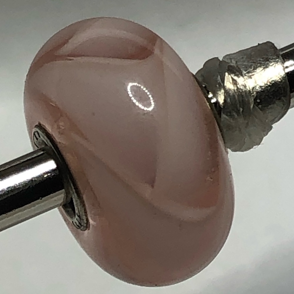 Trollbeads Pink Braid glass bead